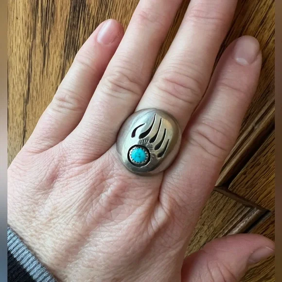 Vintage Bear Claw Ring